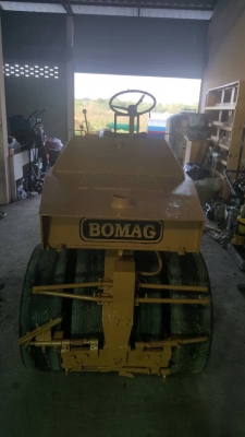 ขายครับ รถบด BOMAG BW102 AC ขนาด 4 ตัน ระบบสั่นสะเทือน พร้อมใช้ครับ ขายครับ รถบด BOMAG BW102 AC ขนาด 4 ตัน ระบบสั่นสะเทือน พร้อมใช้ครับ