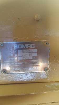 ขายครับ รถบด BOMAG BW102 AC ขนาด 4 ตัน ระบบสั่นสะเทือน พร้อมใช้ครับ ขายครับ รถบด BOMAG BW102 AC ขนาด 4 ตัน ระบบสั่นสะเทือน พร้อมใช้ครับ