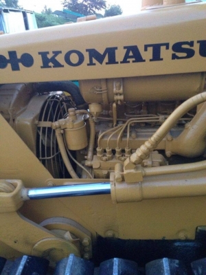 D2-5 PL ใบมีดสไลค์ได้ เอียงซ้ายขวา คว้ำหน้าหลัง บรูซโซ่ใหม่หมด เฟืองพ็อกเก็ตใหม่ ใบดีไม่มีหัก เครื่องไม่กินน้ำมันเครื่อง หม้อน้ำดีไม่ร้อนทะลวงมาใหม่ เลี้ยวซ้ายขวาปกติ ปั้มดี ไฟชาร์ทดี เเบตเตอร์รี่พร้อม