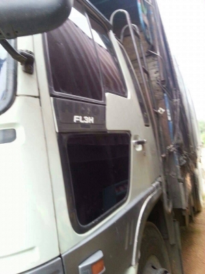 10ล้อเพลาเดียว..195แรง Hino FL3HNLA-11370....เครื่องดี ho7d  คัสซีสวย..รถสภาพดี ยางใช้ได้