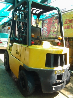 โฟร์คลิฟ Yale 2.0 ตัน เสาสูง 3.5เมตร ยางตัน สภาพสวย ใช้งานน้อย แต่ กำลังดี โฟร์คลิฟ Yale 2.0 ตัน เสาสูง 3.5เมตร ยางตัน สภาพสวย ใช้งานน้อย แต่ กำลังดี