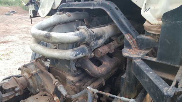 ขายรถโม่ปูน 5 คิว 10 ล้อ 2 เพลา เครื่อง PE6-T 290 แรงม้า เอกสารเล่มทะเบียนพร้อม ยางมีให้ครบนะครับ ราคาคุยได้