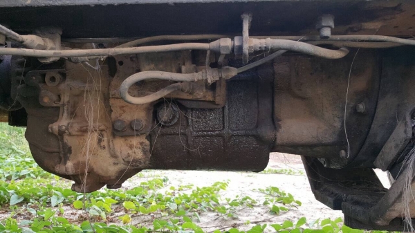 ขายรถโม่ปูน 5 คิว 10 ล้อ 2 เพลา เครื่อง PE6-T 290 แรงม้า เอกสารเล่มทะเบียนพร้อม ยางมีให้ครบนะครับ ราคาคุยได้