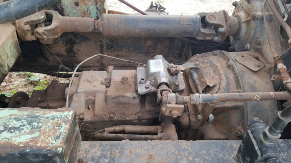 ขายรถโม่ปูน 5 คิว 10 ล้อ 2 เพลา เครื่อง PE6-T 290 แรงม้า เอกสารเล่มทะเบียนพร้อม ยางมีให้ครบนะครับ ราคาคุยได้