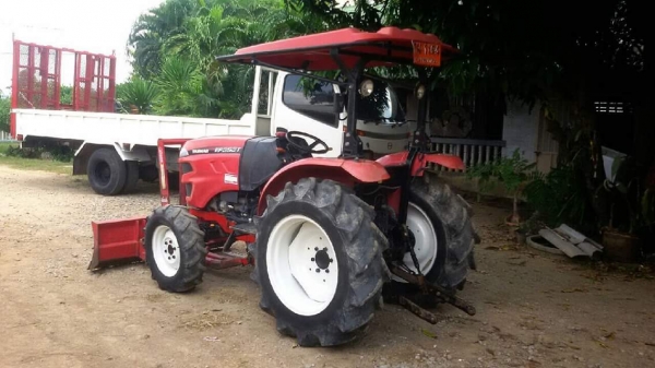 ขายด่วนครับ  ยันม่าร์ EF393T