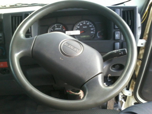 ขาย6ล้อISUZU NQR175แรงม้า ปี55 ยูโร3กระบะพร้อมคอกยาว5.50เมตร ขาย6ล้อISUZU NQR175แรงม้า ปี55 ยูโร3กระบะพร้อมคอกยาว5.50เมตร