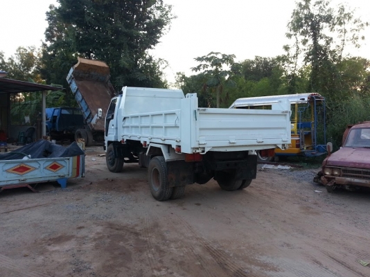 ขาย ISUZU NRR ดั้ม ขาย ISUZU NRR ดั้ม