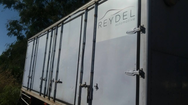 ขายด่วน ตู้แห้ง 10 บาน ,7.20 เมตร สภาพดี พร้อมใช้งาน