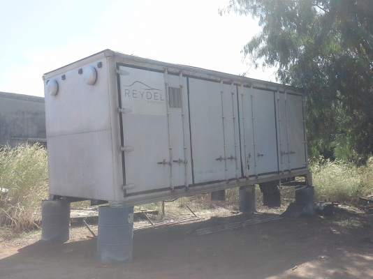 ขายด่วน ตู้แห้ง 10 บาน ,7.20 เมตร สภาพดี พร้อมใช้งาน