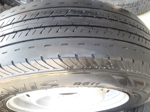 ขายล้อกะทะ15 6รู ยาง205/70/15 ปี11 4 ล้อ 4000 ขายล้อกะทะ15 6รู ยาง205/70/15 ปี11 4 ล้อ 4000