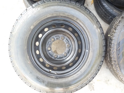 ขายล้อกะทะ15 6รู (สีดำ) ยาง195R15 4 ล้อ 4000 ขายล้อกะทะ15 6รู (สีดำ) ยาง195R15 4 ล้อ 4000