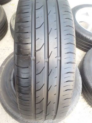 ขายล้อแม็ก Ford Fiesta16 พร้อมยางปี 13 4 ล้อ ขายล้อแม็ก Ford Fiesta16 พร้อมยางปี 13 4 ล้อ