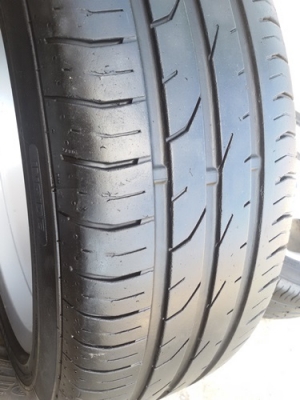 ขายล้อแม็ก Ford Fiesta16 พร้อมยางปี 13 4 ล้อ ขายล้อแม็ก Ford Fiesta16 พร้อมยางปี 13 4 ล้อ