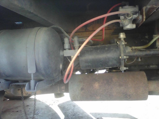 เทนเลอร์ ร๊อคเล็ก 2 เพลา เครื่อง 6BG1 ฝาส้ม เพาเวอร์ เบรคลมดัน ช่างล่างใหญ่ ยางเต็ม เล่มพร้อม ขึ้น200 สบาย