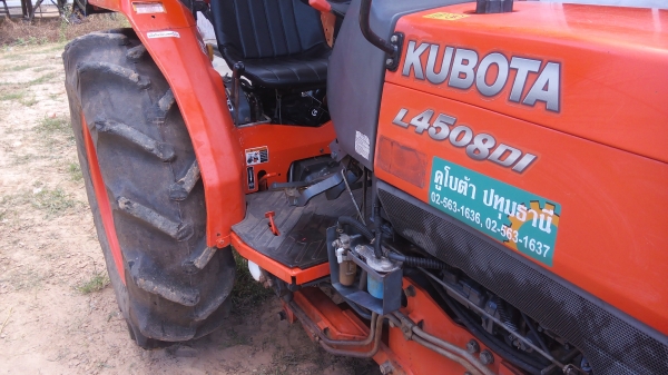 ขายรถไถคูโบต้าL4508 di ใบมีดดันหน้าผาลหลังพร้อมใช้งาน