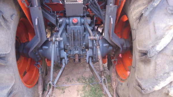 ขายรถไถคูโบต้าL4508 di ใบมีดดันหน้าผาลหลังพร้อมใช้งาน