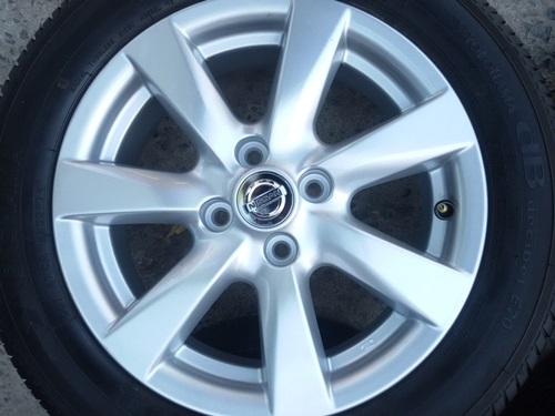 ขายล้อแม็กNISSAN ALMERA VL(รุ่นTOP) ยางปี3914  4 ล้อ
