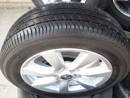 ขายล้อแม็กNISSAN ALMERA VL(รุ่นTOP) ยางปี3914  4 ล้อ