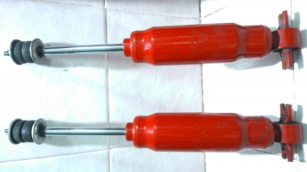 โช๊คอัพ KYB Super Red