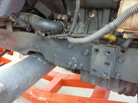 คูโบต้า L3408 4 WD พร้อมใบมีดดันหน้า ...เล่มทะเบียนพร้อม