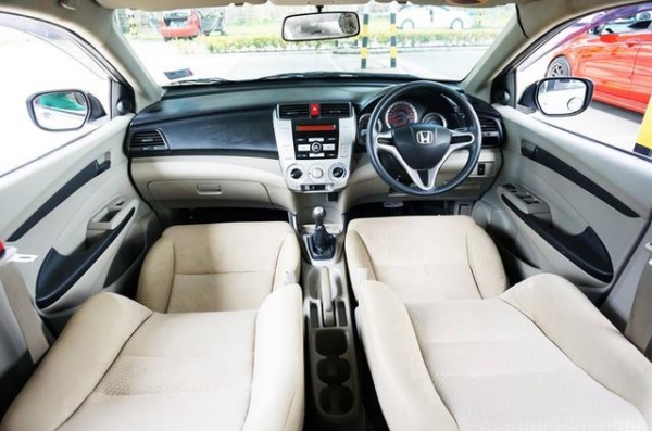 2011 HONDA CITY 1.5 V i-VTEC