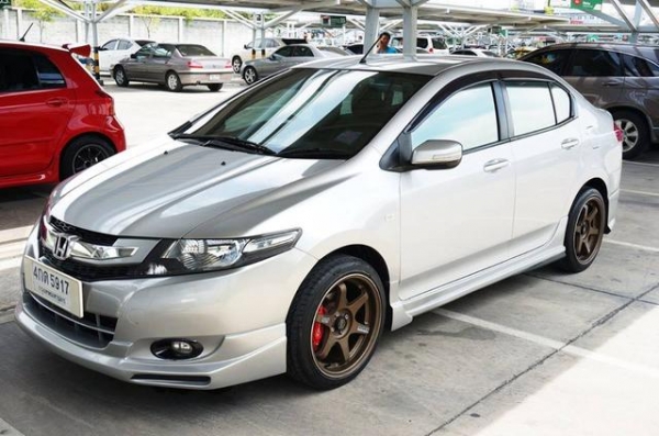 2011 HONDA CITY 1.5 V i-VTEC