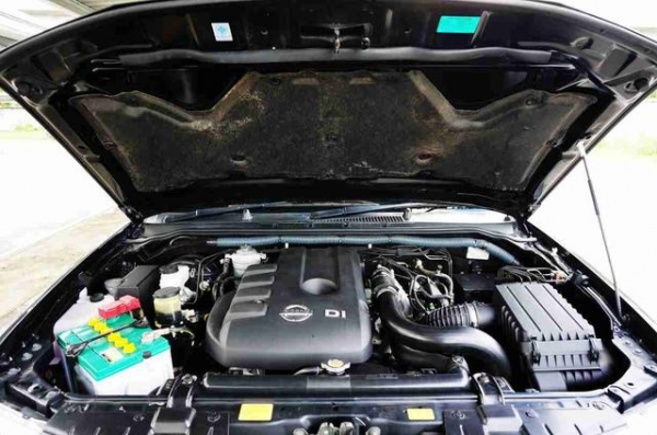 2011 NISSAN FRONTIER NAVARA 2.5 SE DOUBLE CAB