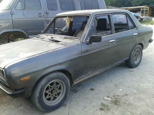 ขาย datsun b110 27,000บ. ขับได้ปกติ มีทะเบียน+ชุดโอนพร้อม