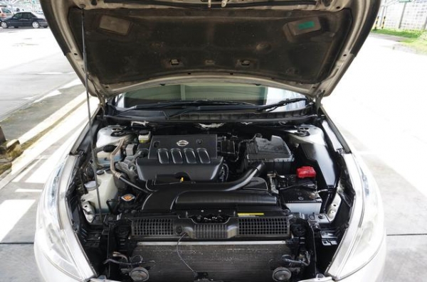 2011 NISSAN TEANA 200 XL