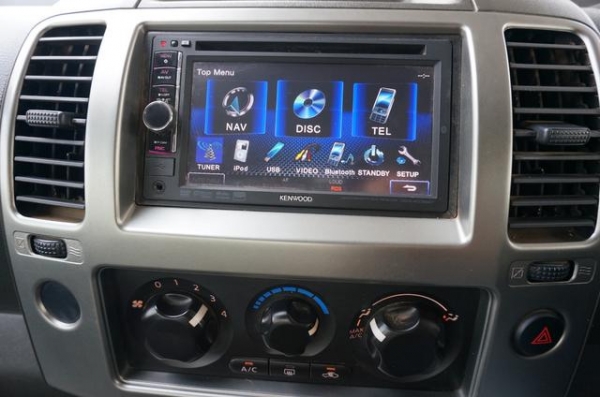 2013 NISSAN, FRONTIER NAVARA 2.5 LE DOUBLE CAB 2013 NISSAN, FRONTIER NAVARA 2.5 LE DOUBLE CAB