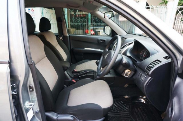 2014 MITSUBISHI, TRITON 2.5 GLX DOUBLE CAB 2014 MITSUBISHI, TRITON 2.5 GLX DOUBLE CAB