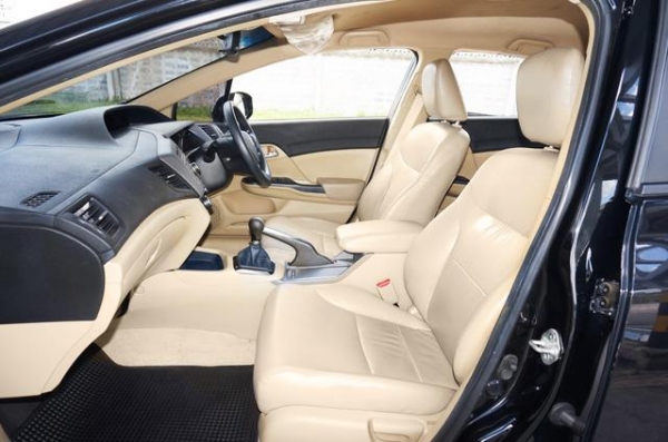 2013 HONDA CIVIC 1.8 S