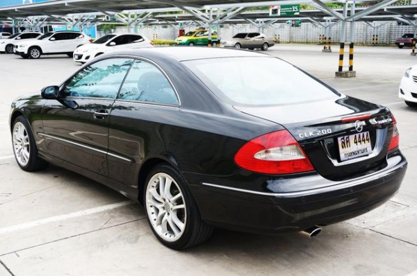 2009 BENZ CLK200  รถสวยคับ