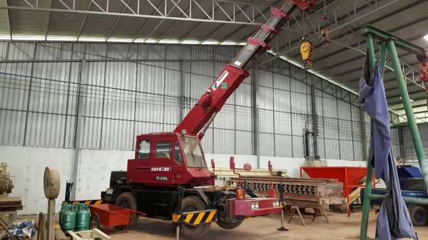 ขายเครน TADANO TR-80ML 8 ตัน 5 ปลอก รถใช้งานน้อย เอกสารใบซื้อขาย ราคาต่อรองได้ครับ