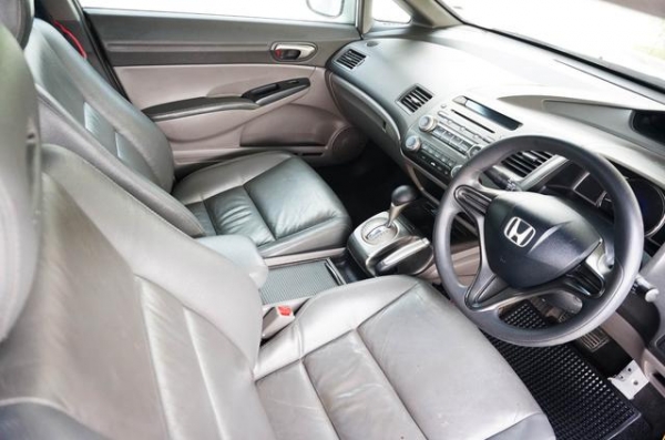 8 HONDA, CIVIC 1.8 S (AS)