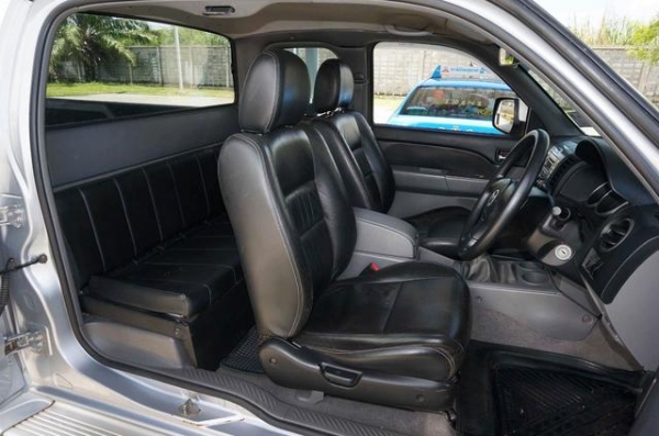 2011 MAZDA BT-50 2.5 FREE STYLE CAB HI-RACER