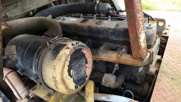 ขายแพคคู่ 2 คัน รถฟอร์คลิฟต์ TCM FD40 ยกได้ 4 ตัน เช็คแค่ระบบไฮดรอริคใช้งานได้เลย ราคาต่อรองได้ครับ