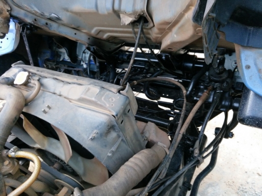 ลดสุดๆ อยากได้สนใจโทรเลย รถใช้งานอยู่ค่ะ ต้องการขายรถบรรทุก 4 ล้อกลาง อีซูซุ เครื่อง 2800 เทอร์โบ 100 แรงม้า