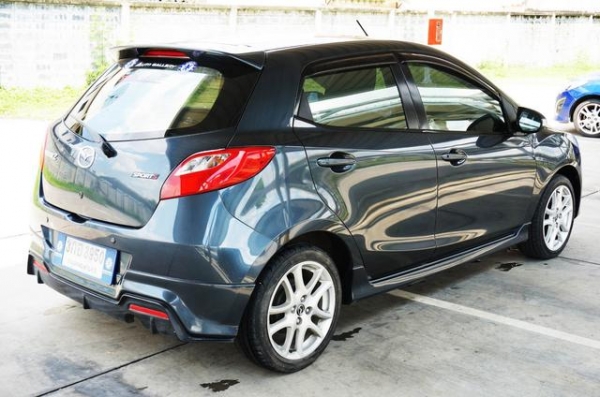 2015 MAZDA 2 1.5 Sports 2015 MAZDA 2 1.5 Sports