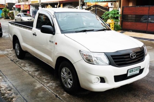 2012 TOYOTA HILUX VIGO 2.5 J Standard