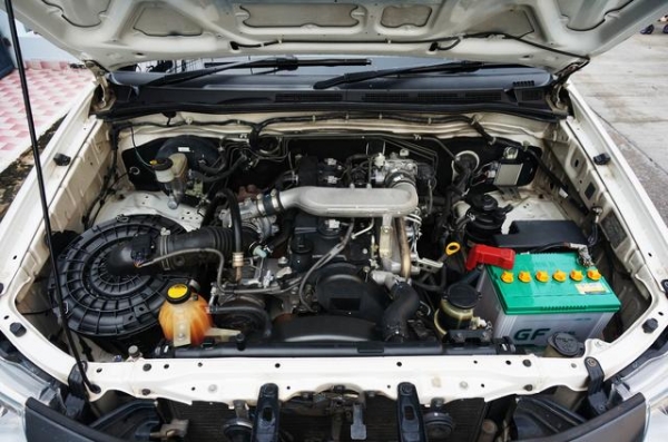 2012 TOYOTA HILUX VIGO 2.5 J Standard