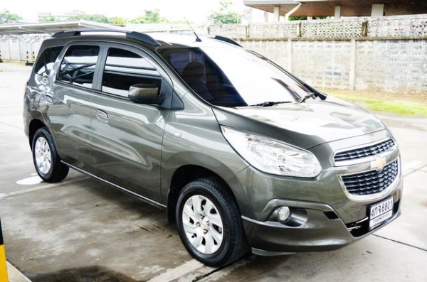 2015 CHEVROLET SPIN 1.5 LTZ