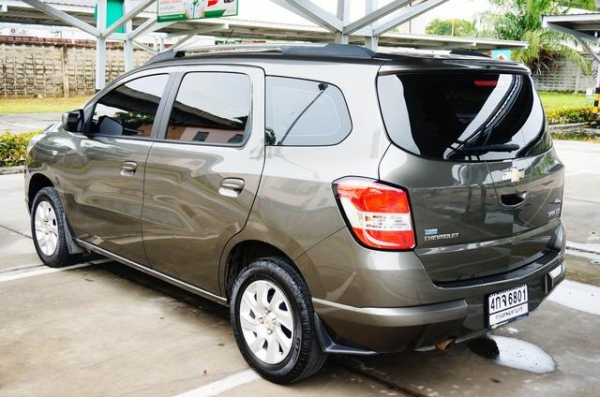 2015 CHEVROLET SPIN 1.5 LTZ