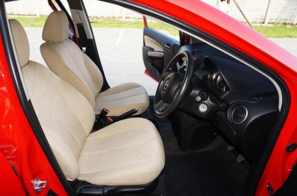 2013 MAZDA MAZDA 2 1.5 Groove