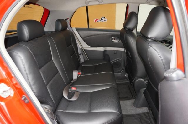 2007 TOYOTA YARIS 1.5 E