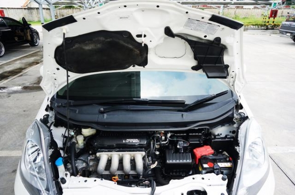 2010 HONDA JAZZ 1.5 i-VTEC S 2010 HONDA JAZZ 1.5 i-VTEC S