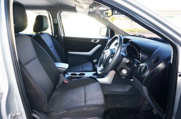 2013 MAZDA BT-50 PRO 2.2 DOUBLE CAB HI-RACER 2013 MAZDA BT-50 PRO 2.2 DOUBLE CAB HI-RACER