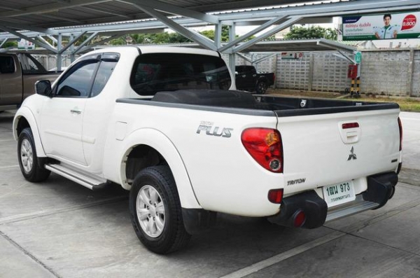 2012 MITSUBISHI TRITON 2.4 PLUS CNG 2012 MITSUBISHI TRITON 2.4 PLUS CNG