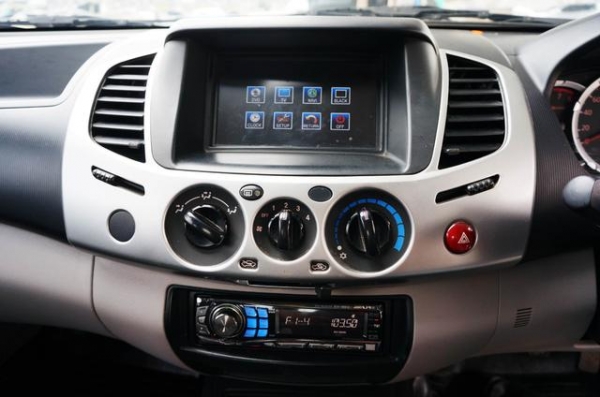 2012 MITSUBISHI TRITON 2.4 PLUS CNG 2012 MITSUBISHI TRITON 2.4 PLUS CNG