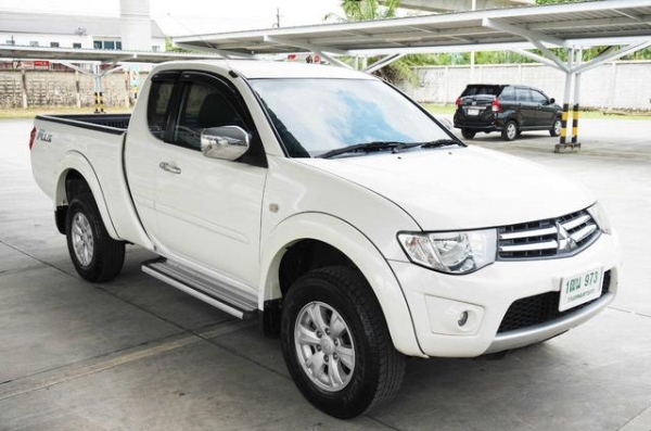 2012 MITSUBISHI TRITON 2.4 PLUS CNG 2012 MITSUBISHI TRITON 2.4 PLUS CNG